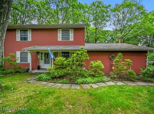 43 Holly Forest Rd, Mount Pocono, PA 18344