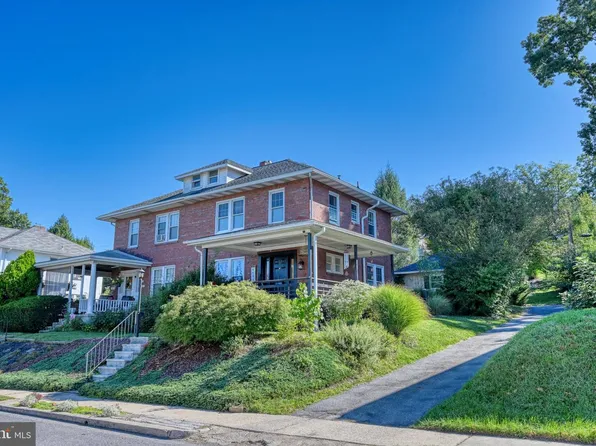 4421 10th Ave, Temple, PA 19560