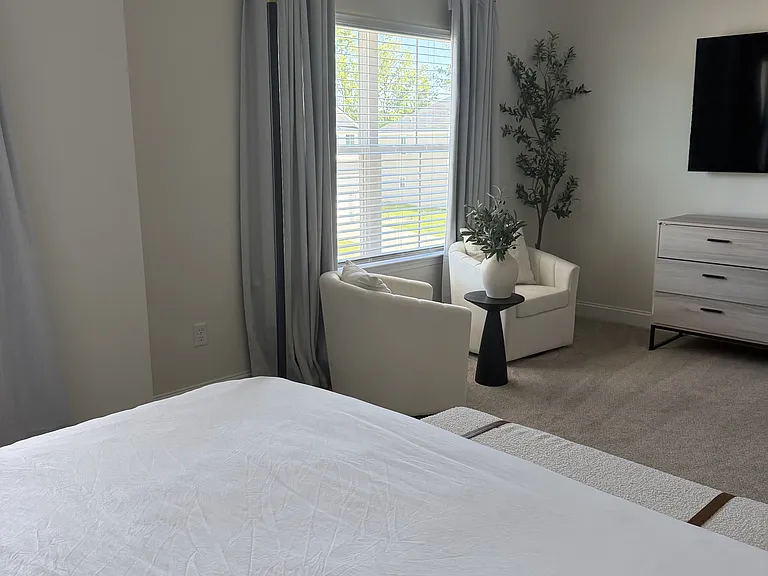 827 Abode Ave — Photo 5