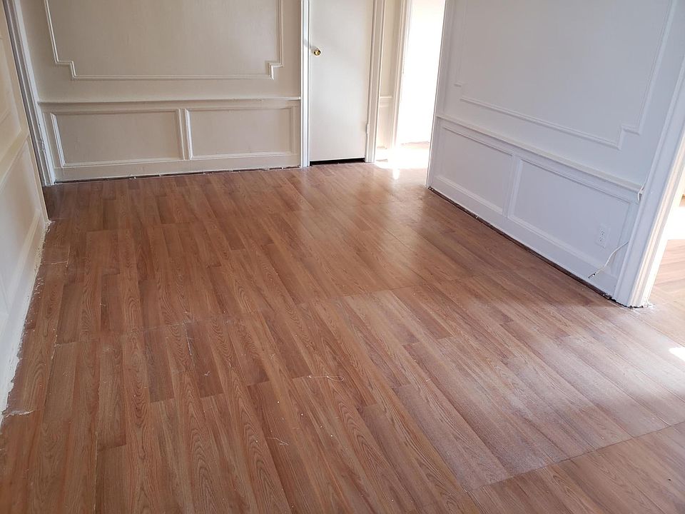 2nd image of 1781 E 16th St #D2