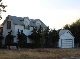 418 E 1st St, Shattuck, OK 73858