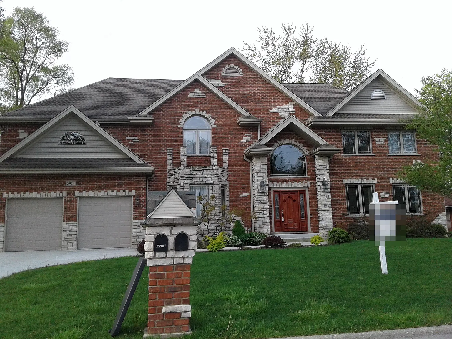 8923 W 93rd Pl photo 1
