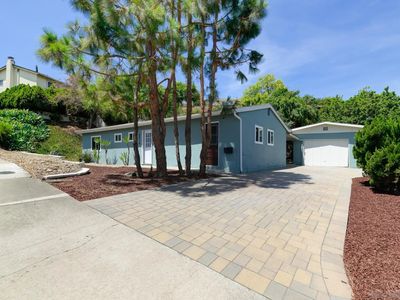 6976 Princess View Dr, San Diego, CA, 92120