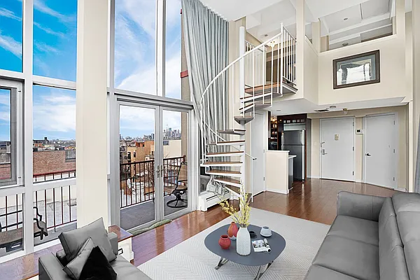 Sold by Compass | media 1