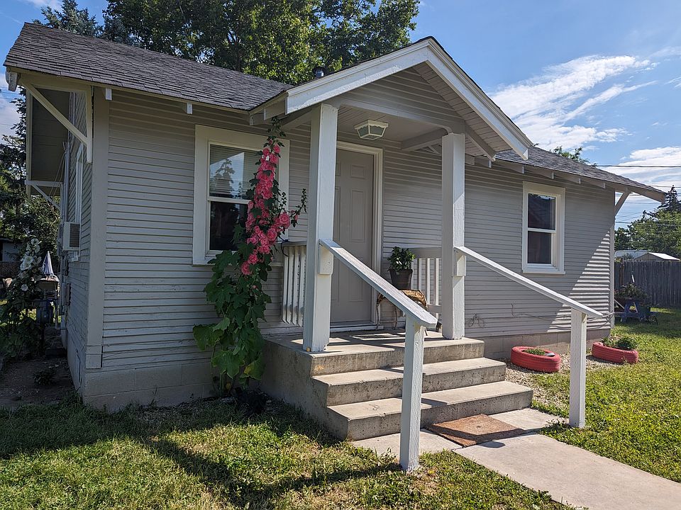 1st image of 138 Shoshone Ave