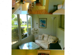 8372 112th St N #104, Seminole, FL 33772