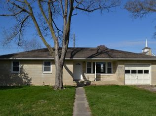 160 N East St, Hartsville, IN 47244