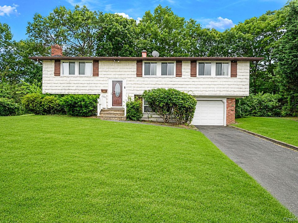 1st image of 10 Arrowhead Court