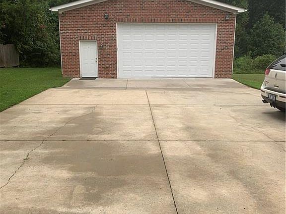 5th image of 5311 Winterset Dr