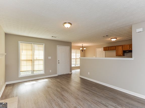 5th image of 1120 Bramblewood Dr