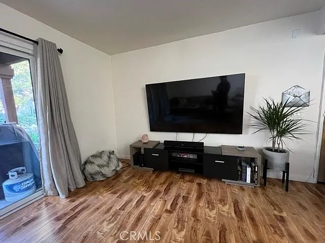 1 bed, 1.0 bath, 471 sqft, $2,000 — Photo 4