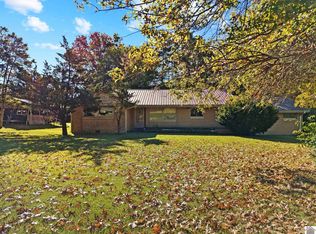 330 Sturgis Rd, Marion, KY 42064