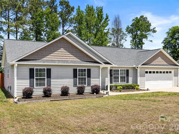 3200 Silver Fox Cir #48, Lancaster, SC 29720