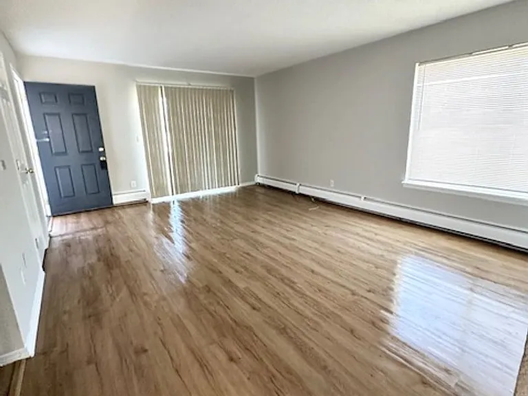 4502 Picturesque Cir — Photo 8