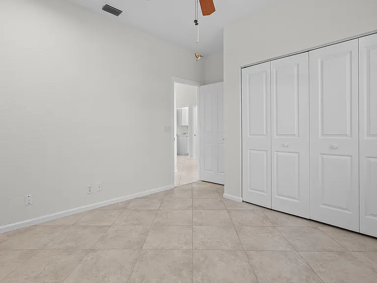 7835 NW 78th Ave — Photo 11