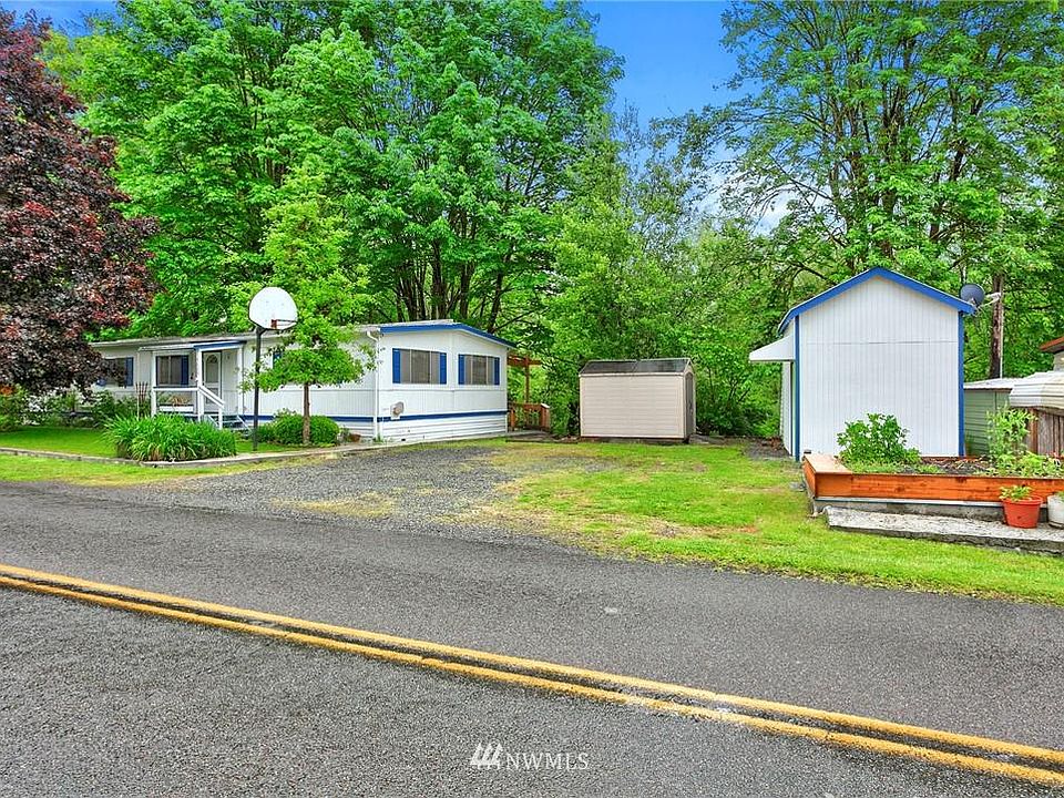 1st image of 8029 161st Ave NE
