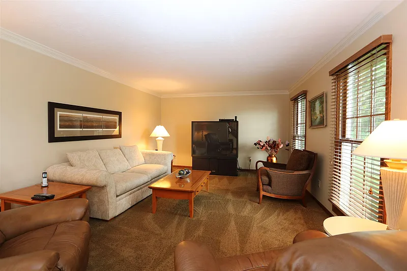 Thumbnail 13