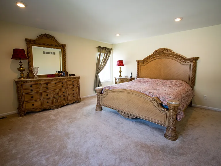 366 Sedgewood Ln — Photo 40