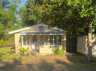 1209 NE 1st St, Carrabelle, FL 32322