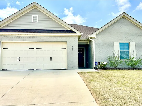 401 Bush Creek Rd, Opelika, AL 36804