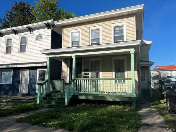 255 W 5th St #1, Oswego, NY 13126