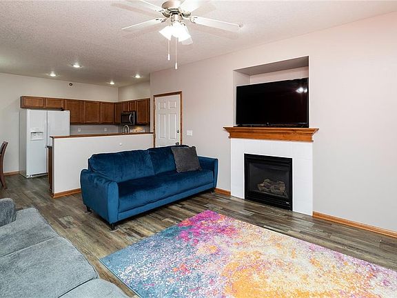 5th image of 1636 NW Prairie Lakes Dr APT 6