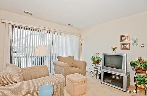 4th image of 3110 Pheasant Creek Dr APT 210