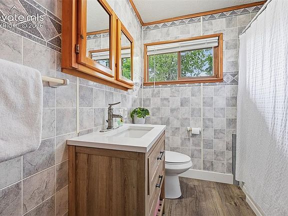 5th image of 1917 S Prospect Ave