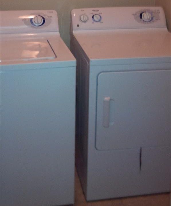 2nd image of 819 W Piedmont Pl APT 1