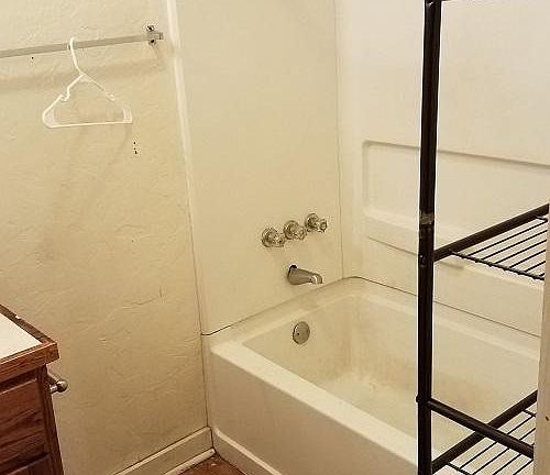 5th image of 206 S Lafayette St #B