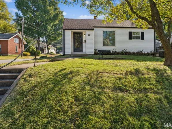 190 N New Florissant Rd, Florissant, MO 63031