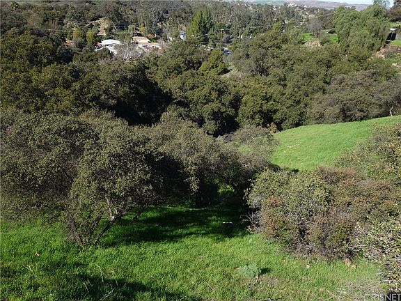 2nd image of 23822 Canyon Dr
