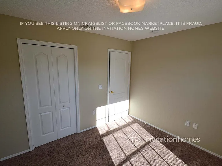 7988 Oak Run Cir — Photo 10
