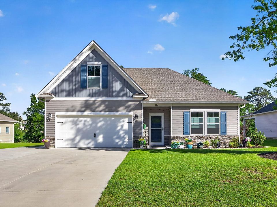 1st image of 176 Southern Oak Dr