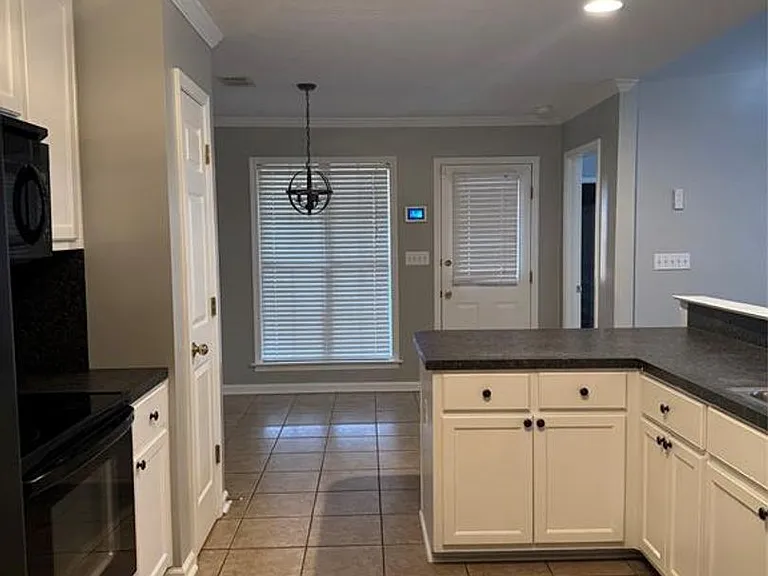 8737 Jamac Ln — Photo 13
