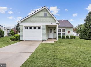 35 Buxton Ct, Southampton, NJ 08088