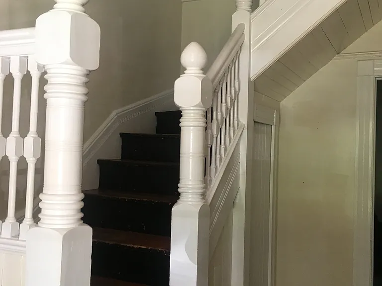 115 Giles Street — Photo 5