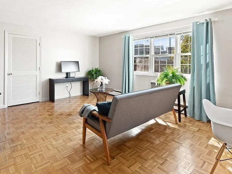 59 Bynner St #2 — Photo 4