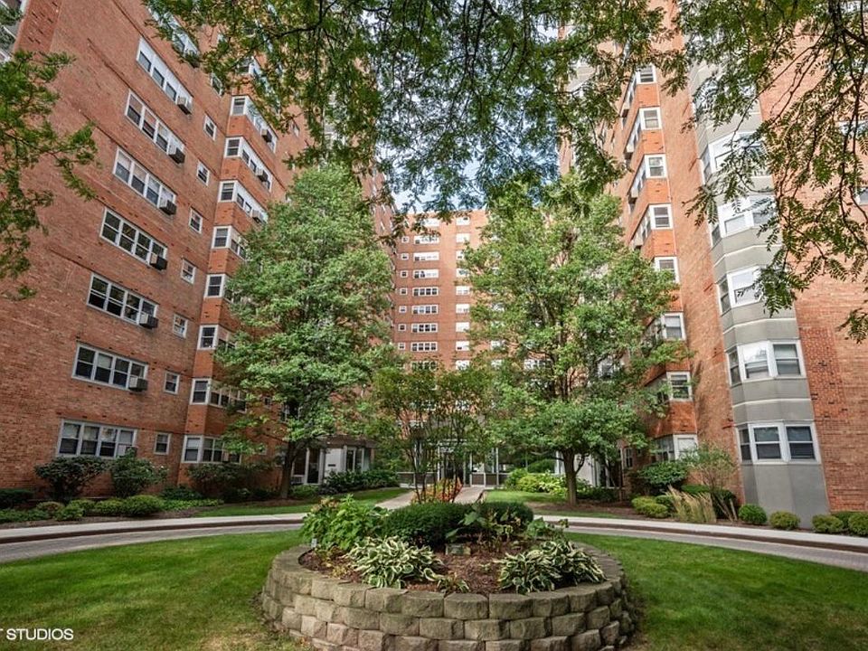 1st image of 4980 N Marine Dr APT 536