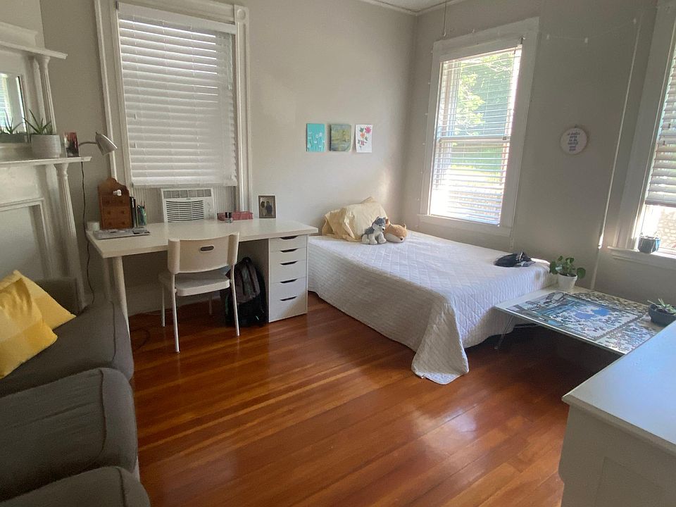 2nd image of 73 Delle Ave #1A