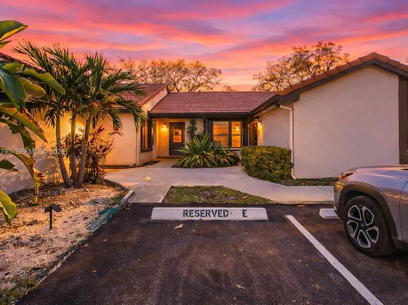 15270 SW 45th Ter #F-61, Miami, FL 33185