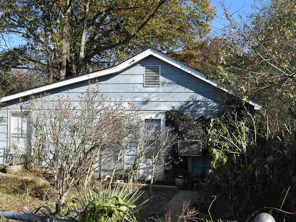 1st image of 1110 Bradley St #B
