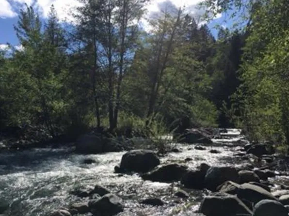 1225 S Fork Rd, Happy Camp, CA 96039