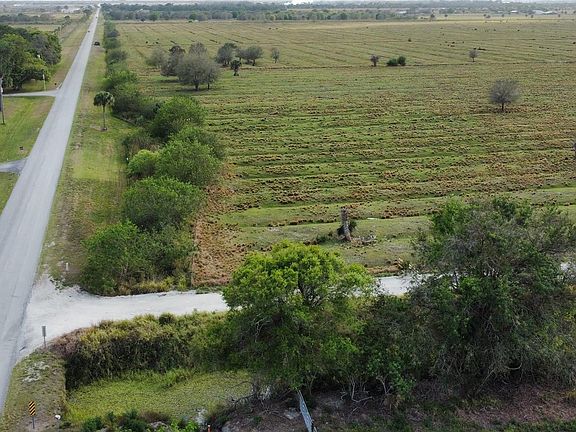 3rd image of 2995 Sneed Road