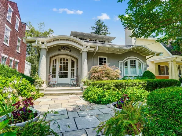 2516 Ritchie Ave, Cincinnati, OH 45208