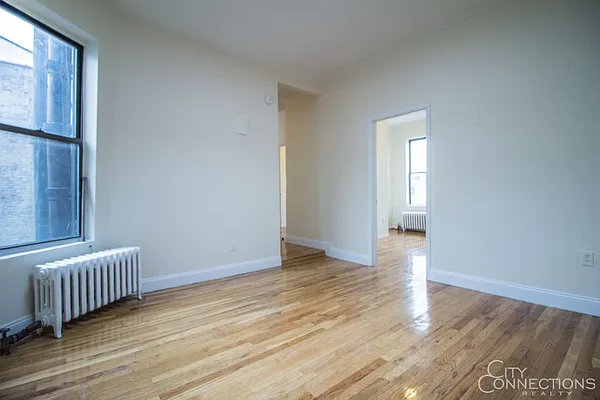 Rented by City Connections Realty | media 7