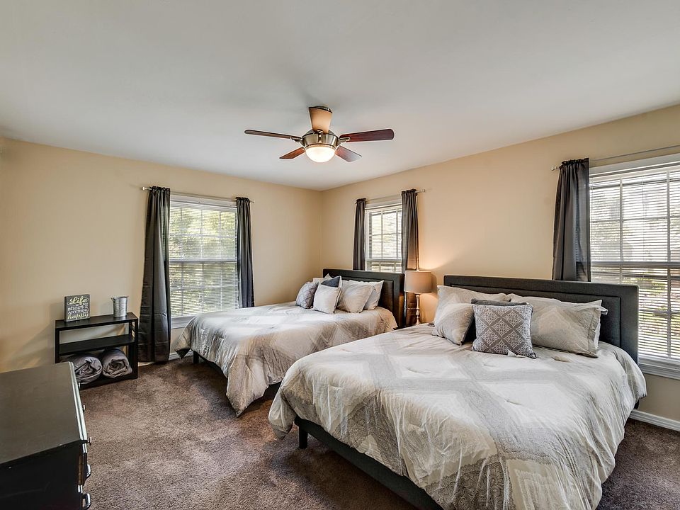 1st image of 6560 Lake Circle Dr #6560