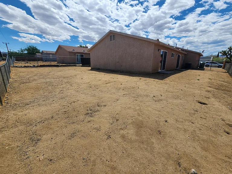 6331 Hermosa Ave — Photo 9