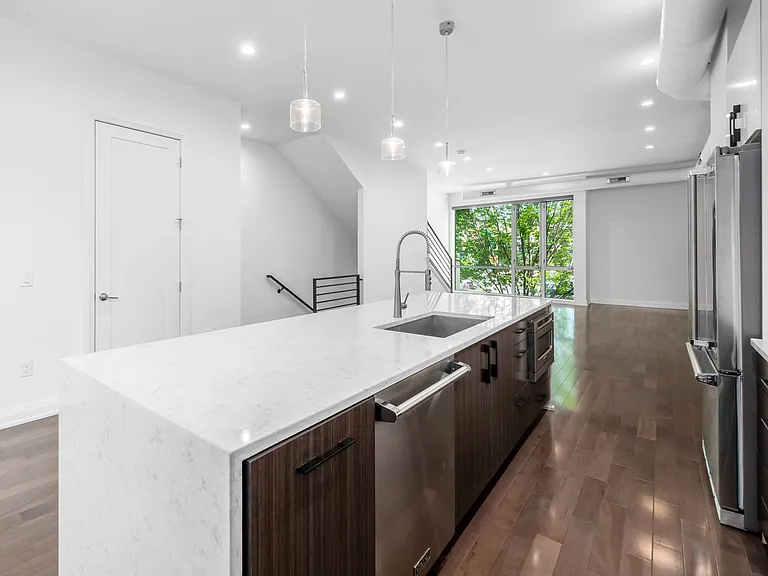 239 Auden Ave — Photo 6