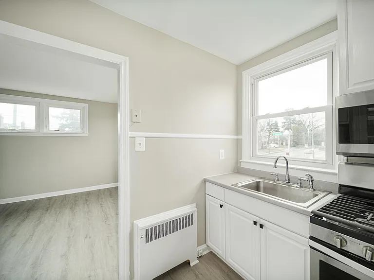 801 Eaton Rd #2 — Photo 10